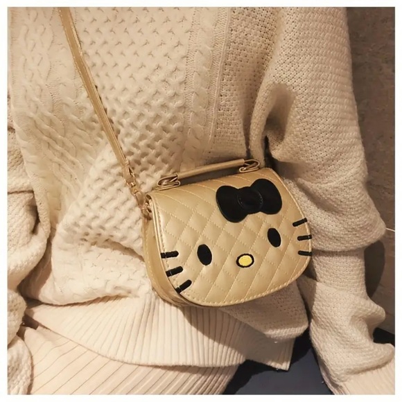 HelloKitty Crossbody Bag, Cartoon Cute Argyle Quilted Handbag. - Picture 5 of 5